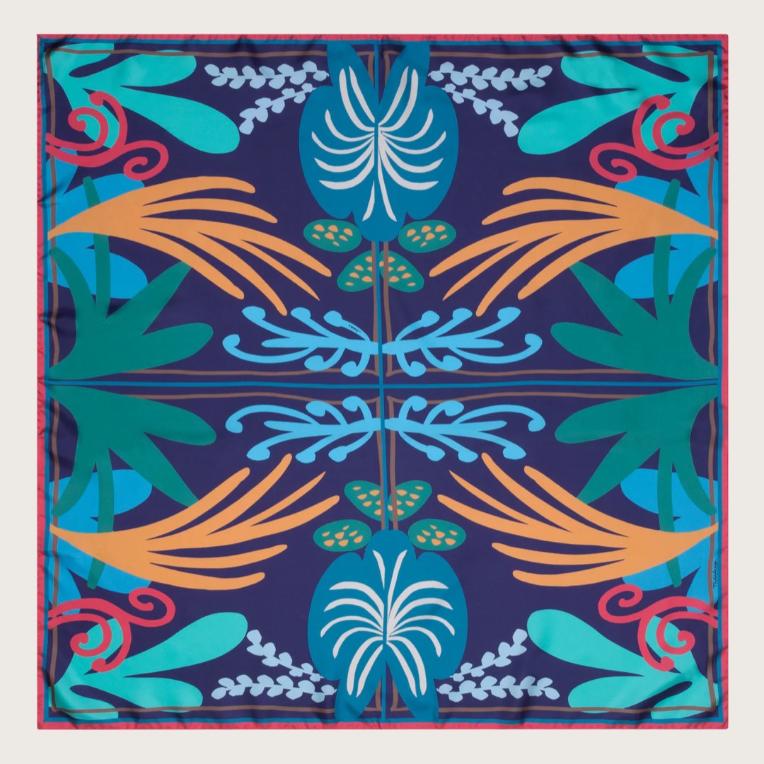 Silk Scarf 90 Jungle Leaves